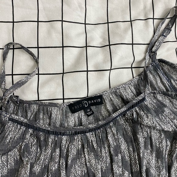 White and grey 3/4 sleeve off the shoulder blouse - Picture 3 of 3